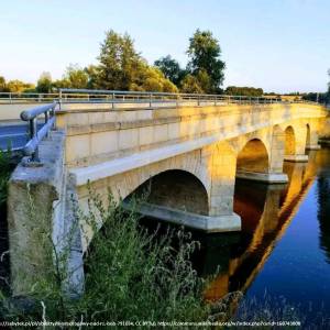 Most kamienny na Bobrze w Brunowie - most kamienny na bobrze w brunowie 1