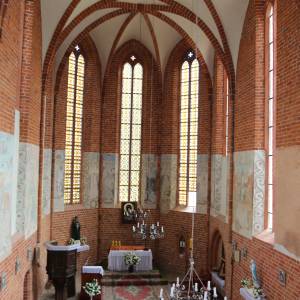 Kościół pw. św. Stanisława Kostki w Chwarszczanach - kaplica templariuszy w chwarszczanach 2016