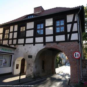 Średniowieczny układ urbanistyczny w Łagowie - sredniowieczny uklad urbanistyczny w lagowie 10