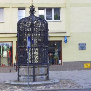Piękna Studnia w Nysie - piekna studnia w nysie 1