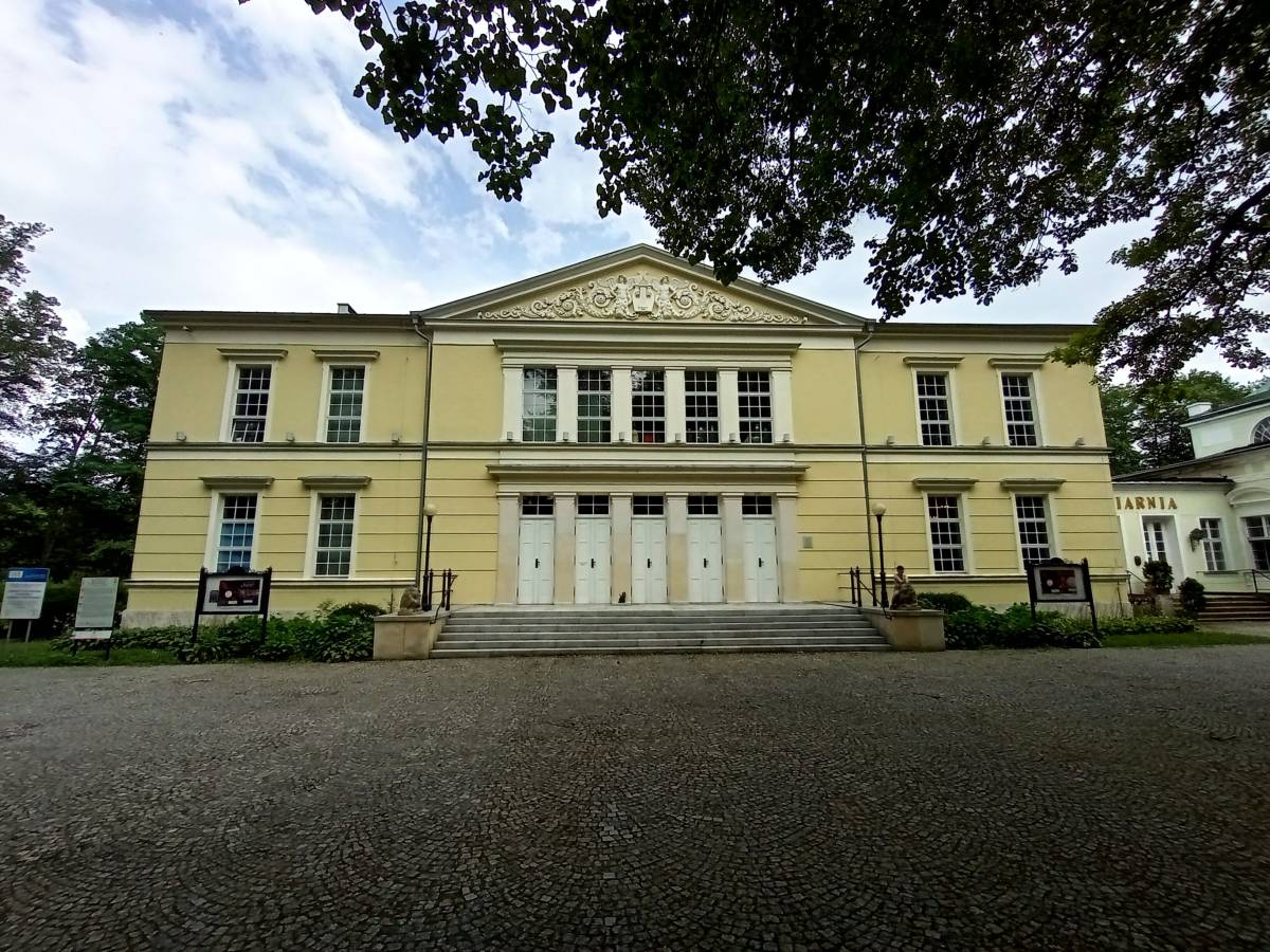 Zdrojowy Teatr Animacji w Jeleniej Górze - Cieplicach - zdrojowy teatr animacji w cieplicach 4