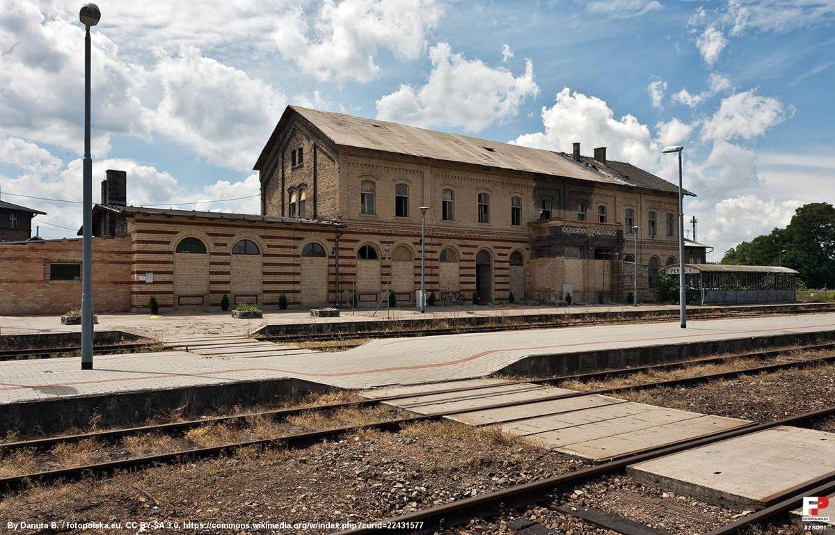 Dworzec kolejowy w Miedzyrzeczu - dworzec kolejowy w miedzyrzeczu 4