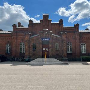 Dworzec kolejowy w Suwałkach - 20220623 suwalk train station 001