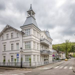 Zabytkowe pensjonaty w Międzyzdrojach - sm miedzyzdroje pomorska 10 2019 0