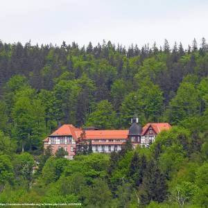 Dawne sanatorium Moltkefels w Szklarskiej Porębie - dawne sanatorium moltkefels w szklarskiej porebie 2