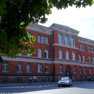 Gmach Sądu Rejonowego w Międzyrzeczu - gmach sadu rejonowego w miedzyrzeczu 4