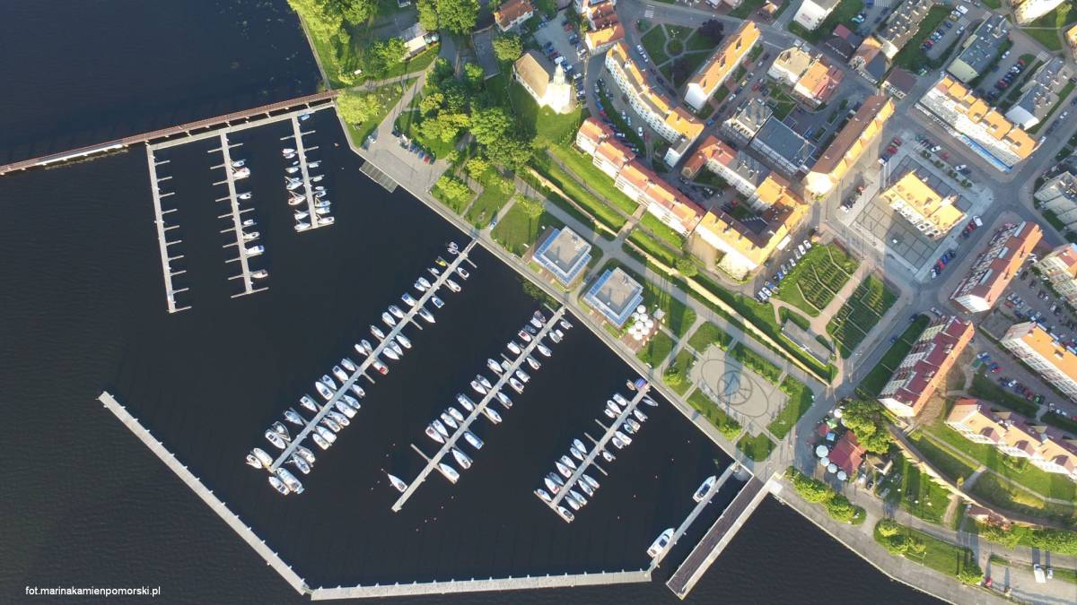 Marina w Kamieniu Pomorskim - marina2