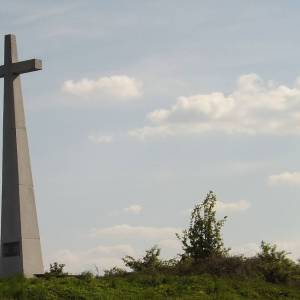 Krzyż Milenijny w Dobromierzu - krzyz milenijny w dobromierzu 7