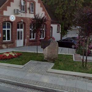 Pomnik Gerharda Domagka w Łagowie - pomnik gerharda domagka w lagowie 1