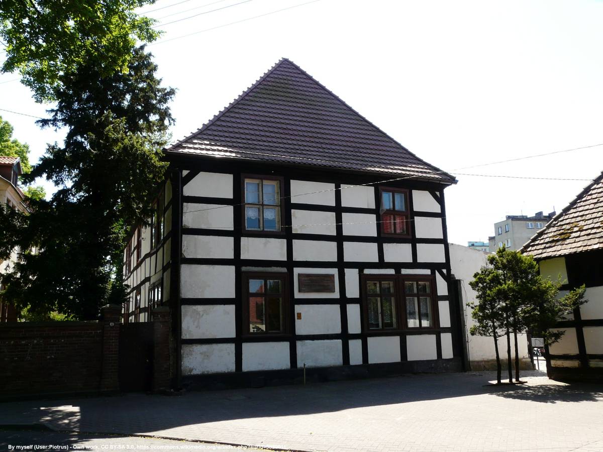 Dom Gwido Chmarzyńskiego w Kamieniu Pomorskim - dom gwido chmarzynskiego w kamieniu pomorskim 10