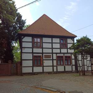 Dom Gwido Chmarzyńskiego w Kamieniu Pomorskim - dom gwido chmarzynskiego w kamieniu pomorskim 4
