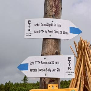 Rozdroże Spalona Strażnica - rozdroze spalona straznica 1