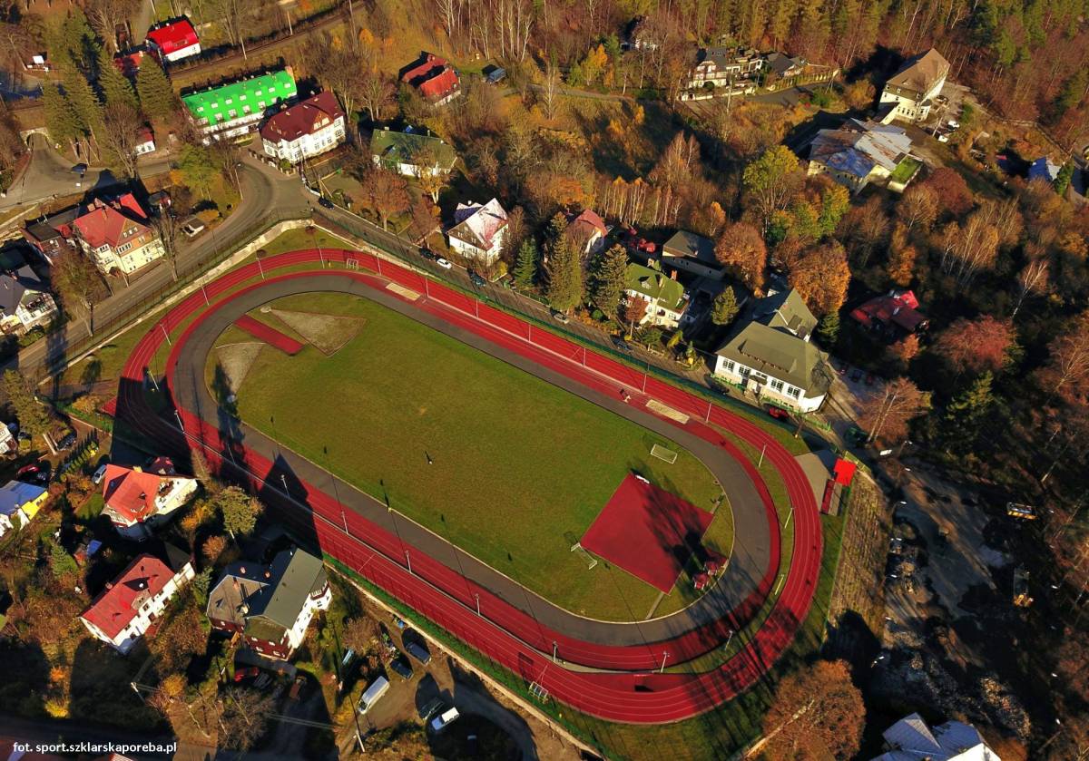 Stadion lekkoatletyczny w Szklarskiej Porębie - stadion lekkoatletyczny w szklarskiej porebie 2