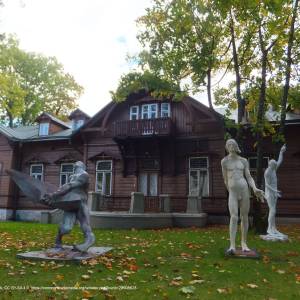 Muzeum Rzeźby Alfonsa Karnego - bialystok swietojanska 17