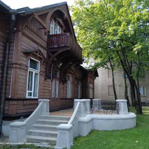 Muzeum Rzeźby Alfonsa Karnego - bialystok willa gen von driesena 05