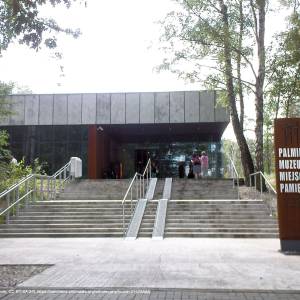 Muzeum - Miejsce Pamięci Palmiry - museum of palmiry massacre 01