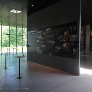 Muzeum - Miejsce Pamięci Palmiry - palmiry muzeum wnetrze 02