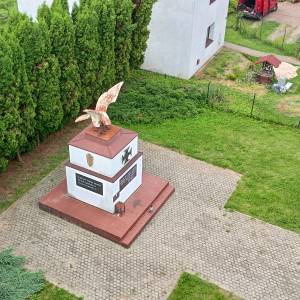 Pomnik obrońców Ojczyzny w Miasteczku Śląskim - pomnik obroncow ojczyzny w miasteczku slaskim 4