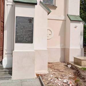 Tablica pamięci Oddziału Ponurego i II bat. 27 pp. AK w Złotym Potoku - tablica pamieci oddzialu ponurego i ii bat 27 pp ak w zlotym potoku 7