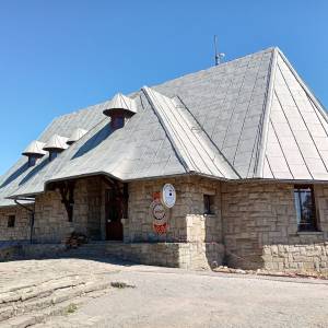 Stara stacja górnej kolejki linowej na Szyndzielnię - stara stacja gornej kolejki linowej na szyndzielnie 3