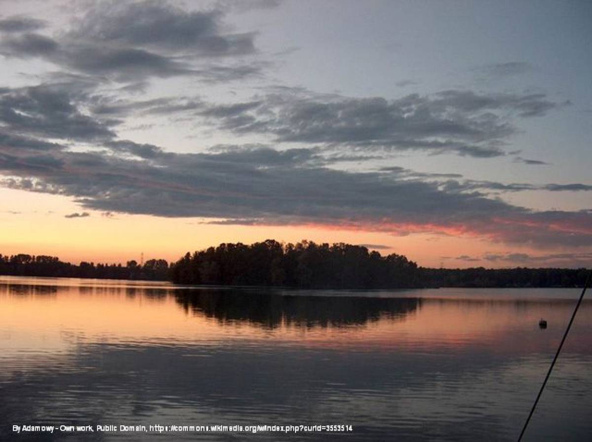 Jezioro Dzierżno Małe - dzierzno male zachod