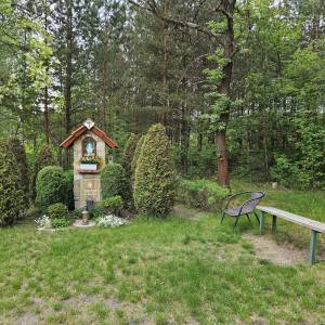 Kapliczka papieska w Kaletach (Drutarnia) - kapliczka papieska w kaletach 14