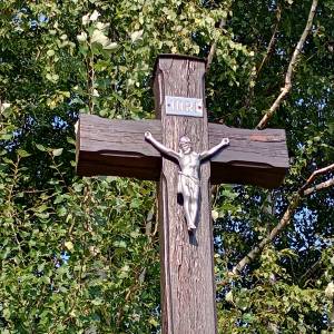 Kamienny krzyż (ul. Wyciślika) w Żyglinku - kamienny krzyz ul wycislika w zyglinku 5