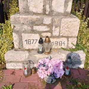 Kamienny krzyż (ul. Wyciślika) w Żyglinku - kamienny krzyz ul wycislika w zyglinku 6