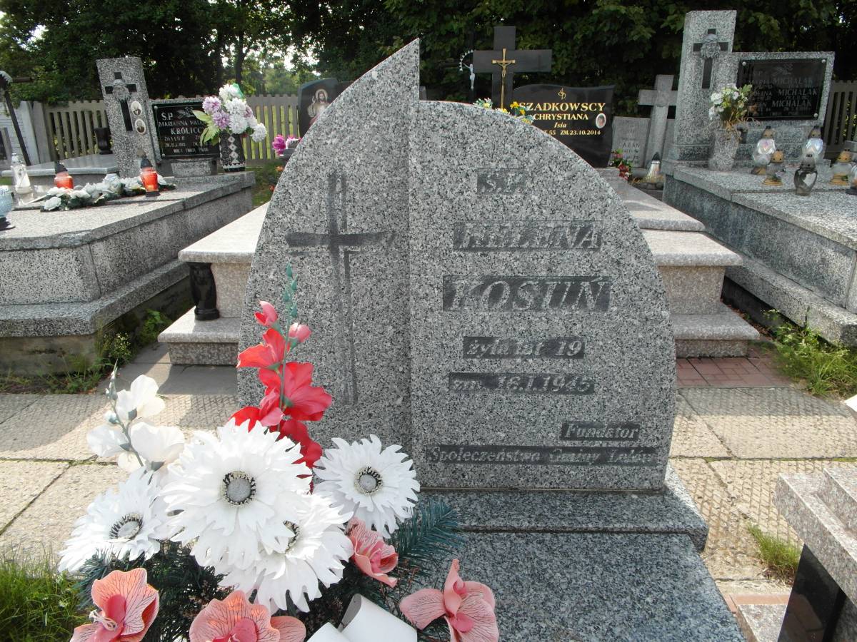 Mogiła wojenna Heleny Kosuń w Lelowie - sam 5468