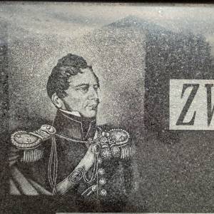 Tablica upamiętniająca Walentego Zwierkowskiego w Lelowie - tablica upamietniajaca walentego zwierkowskiego w lelowie 7