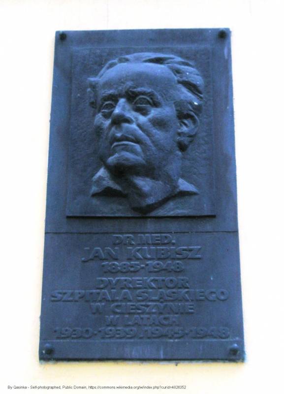 Tablica upamiętniająca lekarza Jana Kubisza w Cieszynie - dr jan kubisz plaque