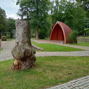 Plac Konstytucji 3-Maja w Karpaczu - plac konstytucji 3 maja w karpaczu 8