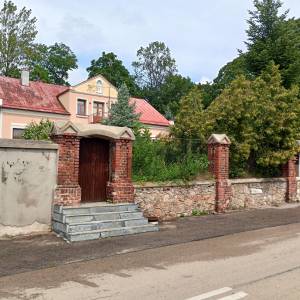 Tablica upamiętniająca Klasztor Ojców Franciszkanów w Lelowie - tablica upamietniajaca klasztor ojcow franciszkanow w lelowie 8