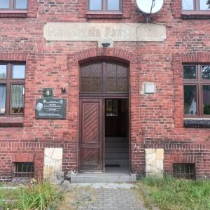 Budynek dawnej szkoły w Bibieli - budynek dawnej szkoly w bibieli 15