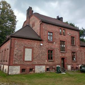 Budynek dawnej szkoły w Bibieli - budynek dawnej szkoly w bibieli 7