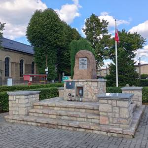 Pomnik Powstańców Śląskich w Żyglinie - pomnik powstancow slaskich w zyglinie 8