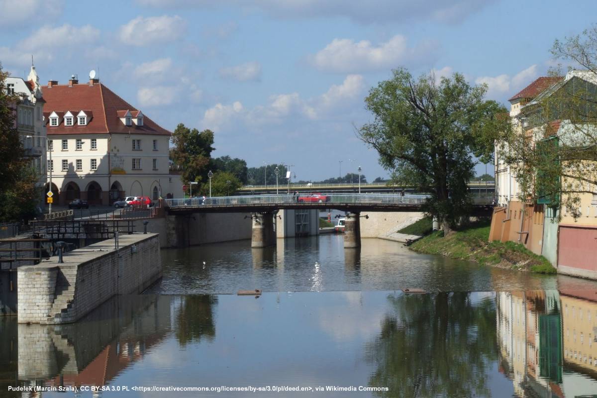 Jaz i śluza mała na Młynówce w Opolu - oppeln muhlgraben 2008