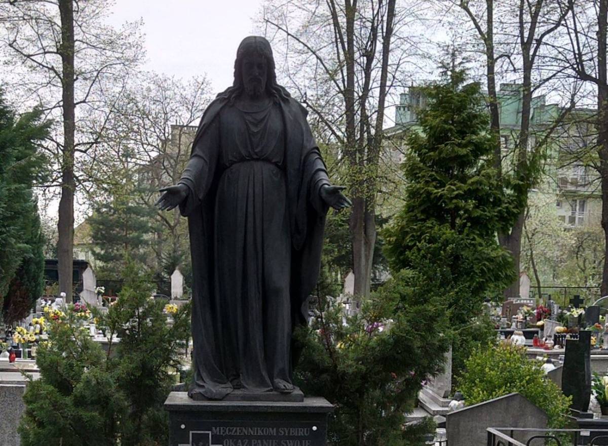 Pomnik Sybiraków na cemntarzu w Prudniku - pomnik sybirakow na cemntarzu w prudniku 2