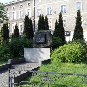 Pomnik Dzieciom Ofiarom Wojny w Prudniku - pomnik dzieciom ofiarom wojny w prudniku 5