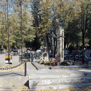 Pomnik Martyrologii Więźniów Oświęcimskich w Prudniku - pomnik martyrologii wiezniow oswiecimskich w prudniku 1