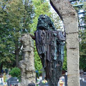Pomnik Martyrologii Więźniów Oświęcimskich w Prudniku - pomnik martyrologii wiezniow oswiecimskich w prudniku 3