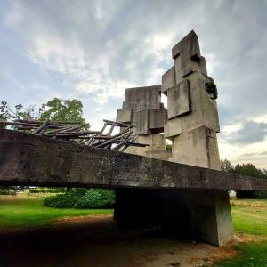 Pomnika Zwycięstwa w Brzegu (zlikwidowany) - pomnika zwyciestwa w brzegu zlikwodowany 4