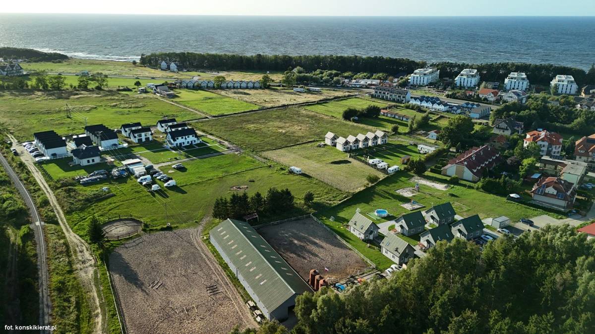 Stadnina "Koński Kierat" w Rewalu - stadnina konski kierat 5