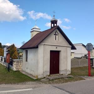 Kapliczka domkowa w Mirowie - kapliczka domkowa w mirowie 2