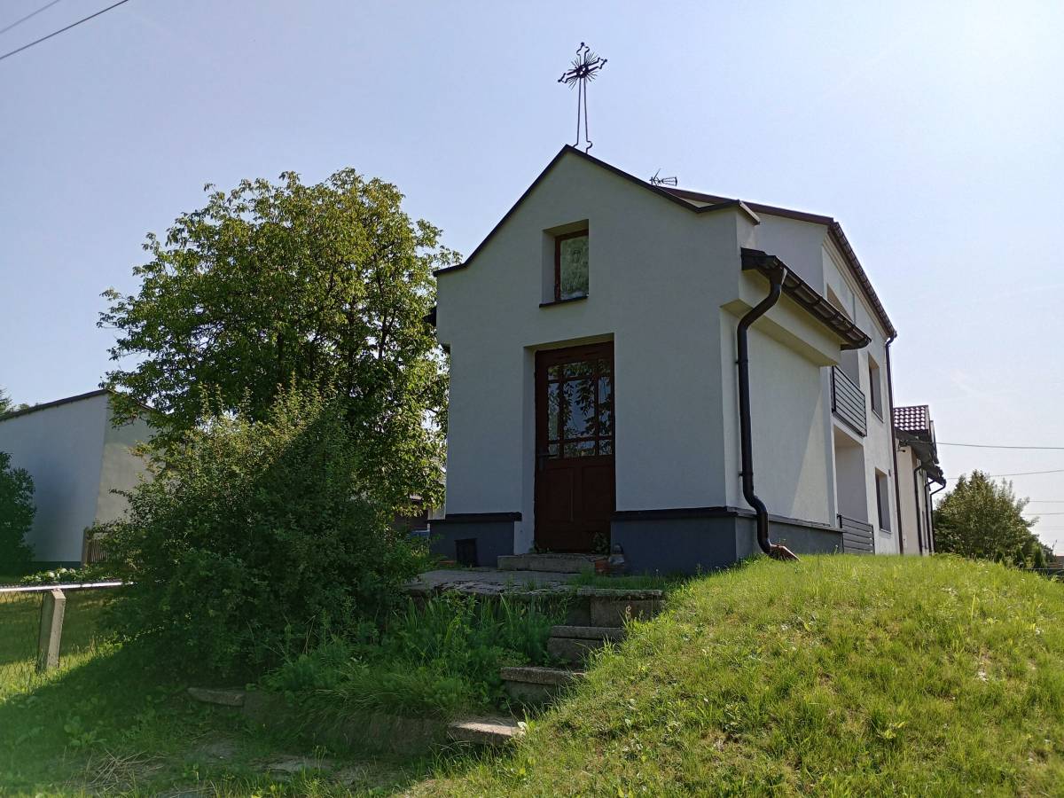 Kapliczka domkowa w Koniecpolu - kapliczka domkowa w koniecpolu 5