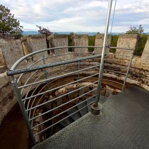 Zamek Księcia Henryka na Górze Grodna - zamek ksiecia henryka w marczycac 13