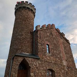 Zamek Księcia Henryka na Górze Grodna - zamek ksiecia henryka w marczycac 36