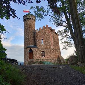 Zamek Księcia Henryka na Górze Grodna - zamek ksiecia henryka w marczycac 55