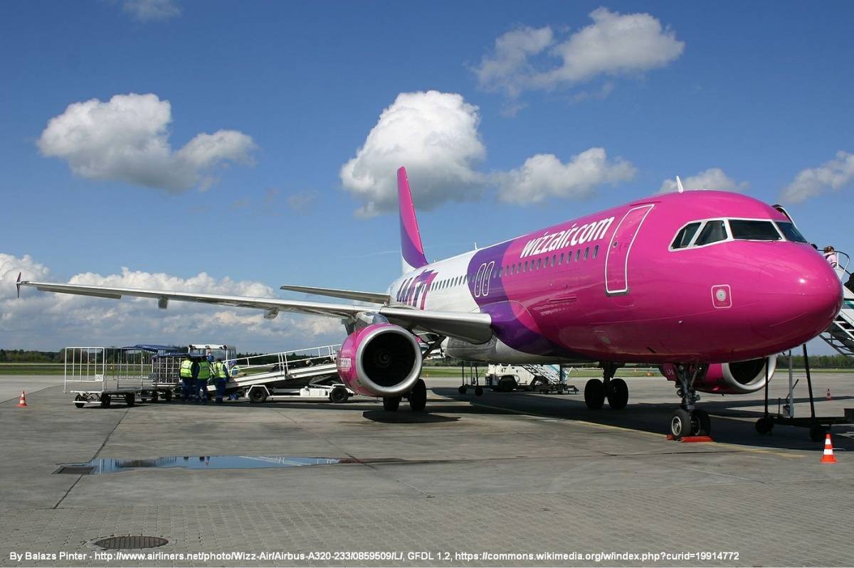 Port lotniczy Katowice-Pyrzowice - wizzair airbus a320 pinter