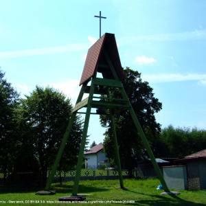 Kościół pw. Matki Bożej Różańcowej w Kleszczowie - dzwonnica kosciola nmp w kleszczowie